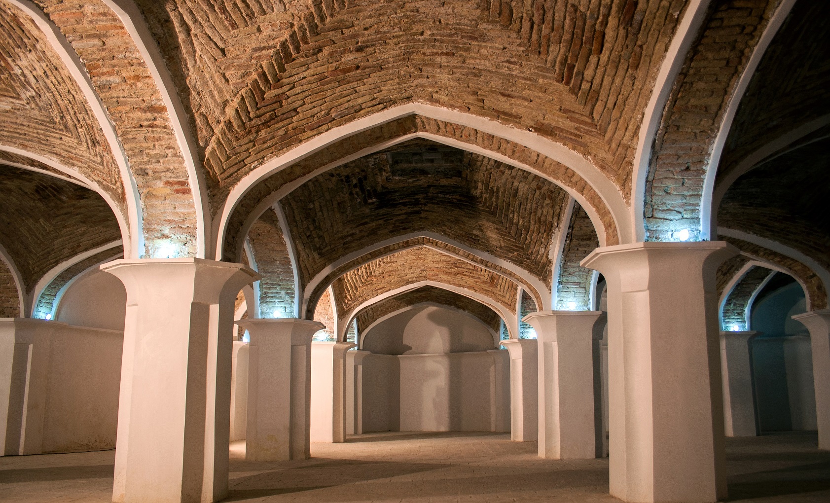 موزه دائمی میراث دینی در مسجد چهلستون سرخه افتتاح می‌شود